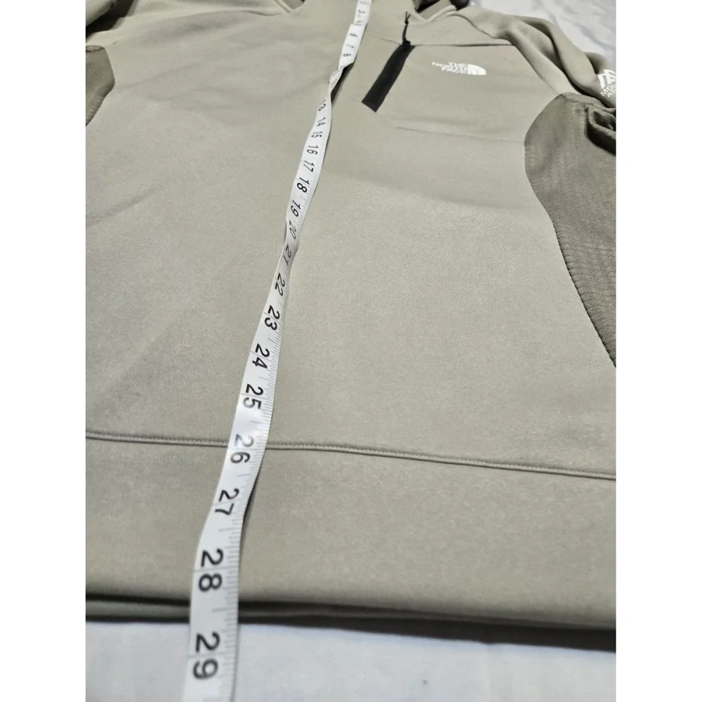 The North Face Mens Mountain Athletics Fleece Hoodie 1/4-Zip Large Tan Logo Pic!
